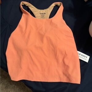 BRAND NEW OLD NAVY CROP TOP